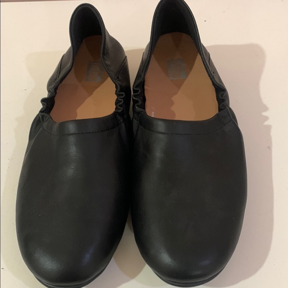 Fitflop Black Leather Slip-On Flats - Picture 3 of 12
